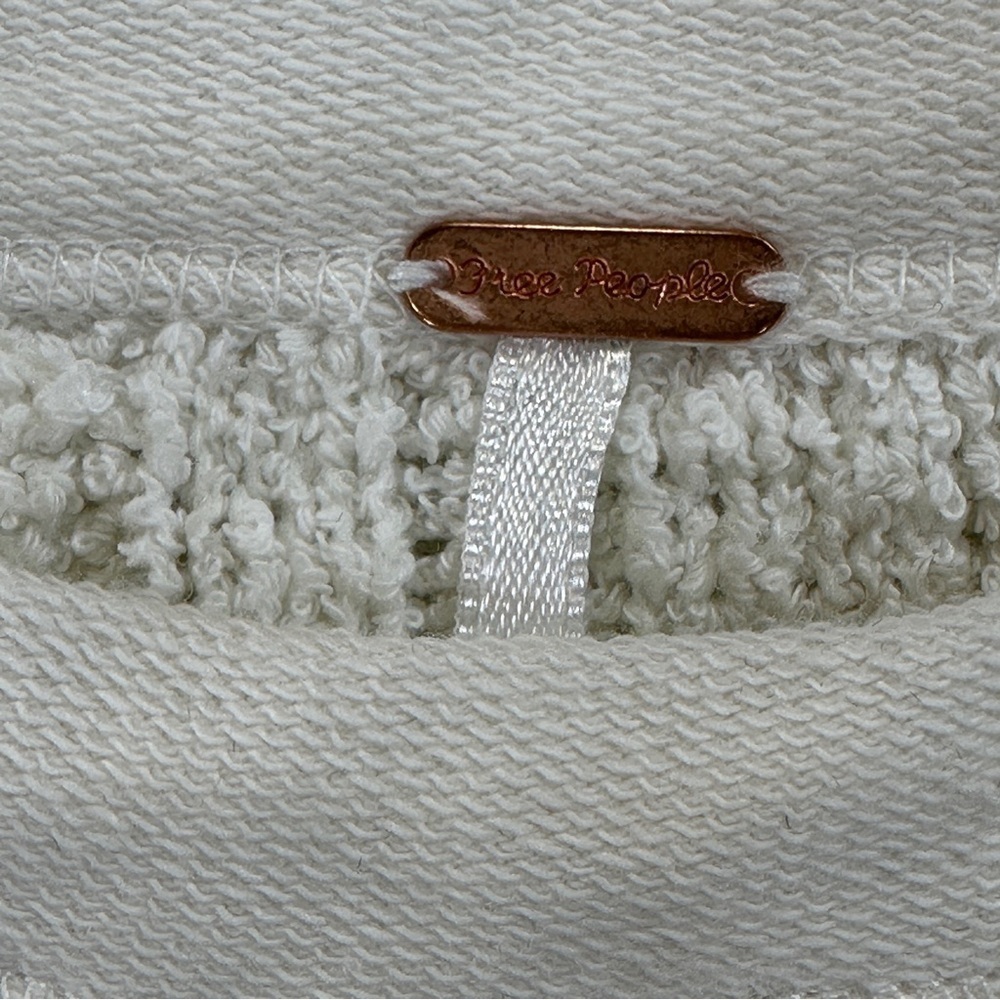 Free People Cream Cable Knit Detail Short Sleeved Sweater Sz S - Picture 3 of 7